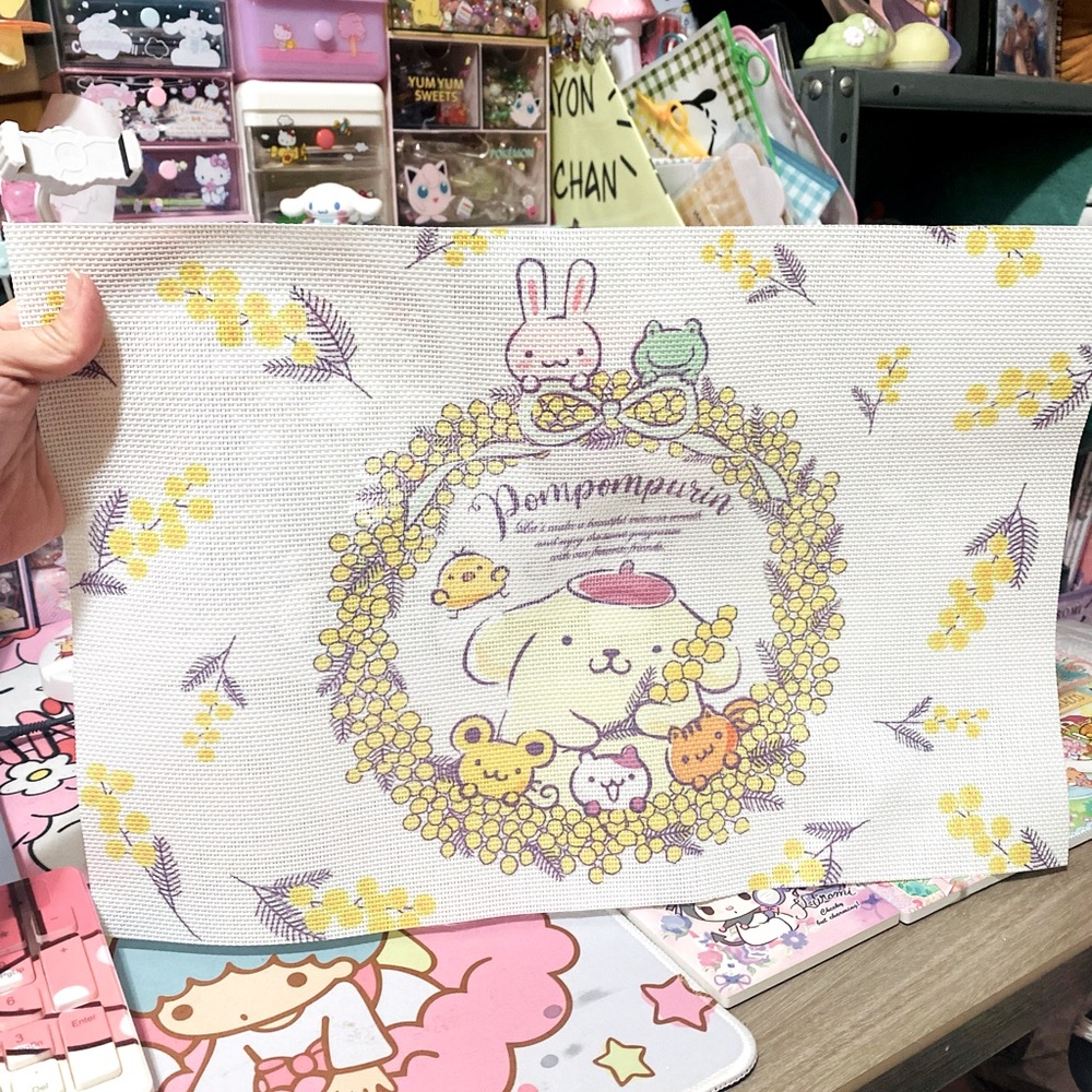 Pompompurin table mat
